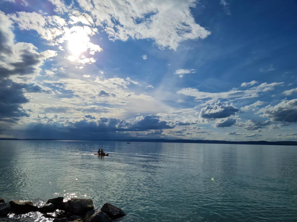 Eda Beach Apartman Siófok Buitenkant foto