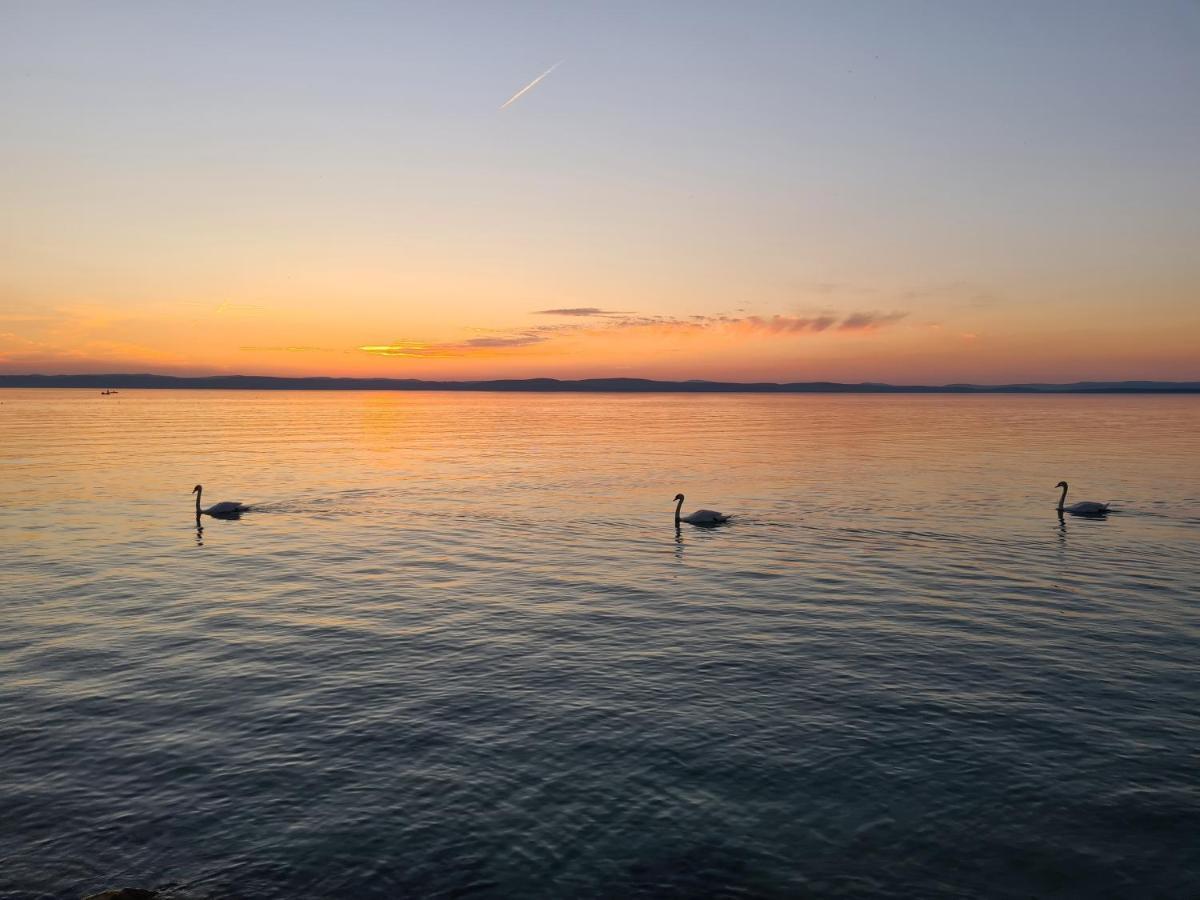 Eda Beach Apartman Siófok Buitenkant foto