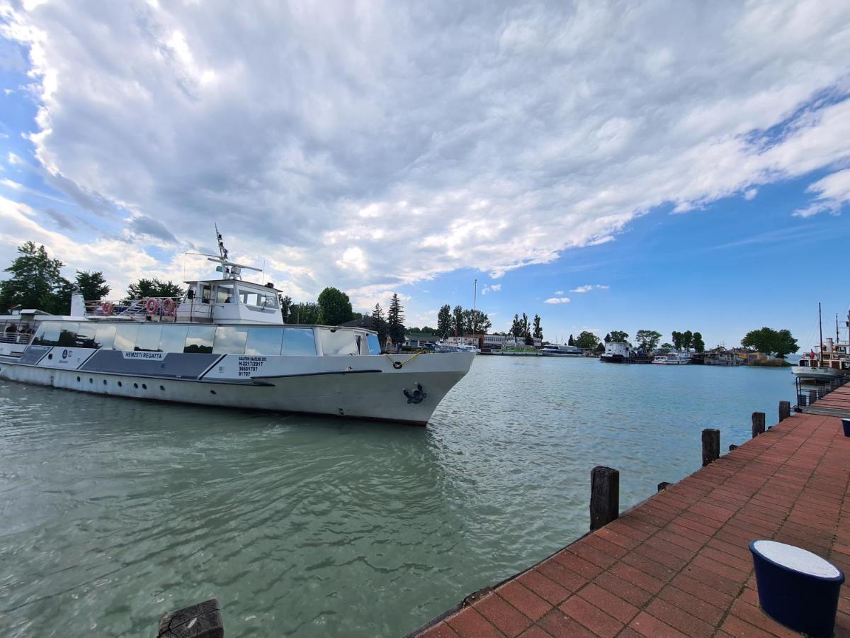 Eda Beach Apartman Siófok Buitenkant foto